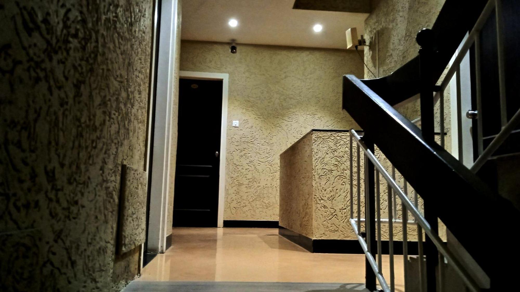 Hotel Ramniwas Τζαλγκαόν Εξωτερικό φωτογραφία